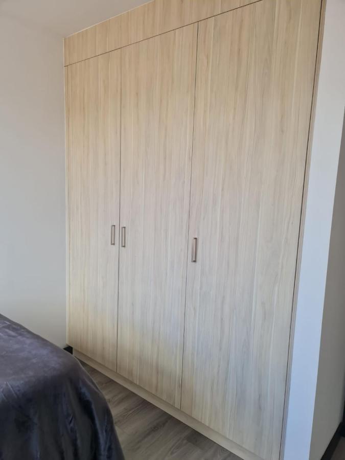 Hermoso Departamento, Centrico Y Tranquilo Кито Екстериор снимка